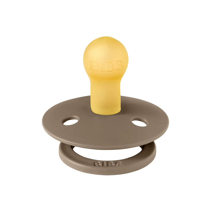 STUDIO Colour Pacifier Polka - Dark Oak/Vanilla