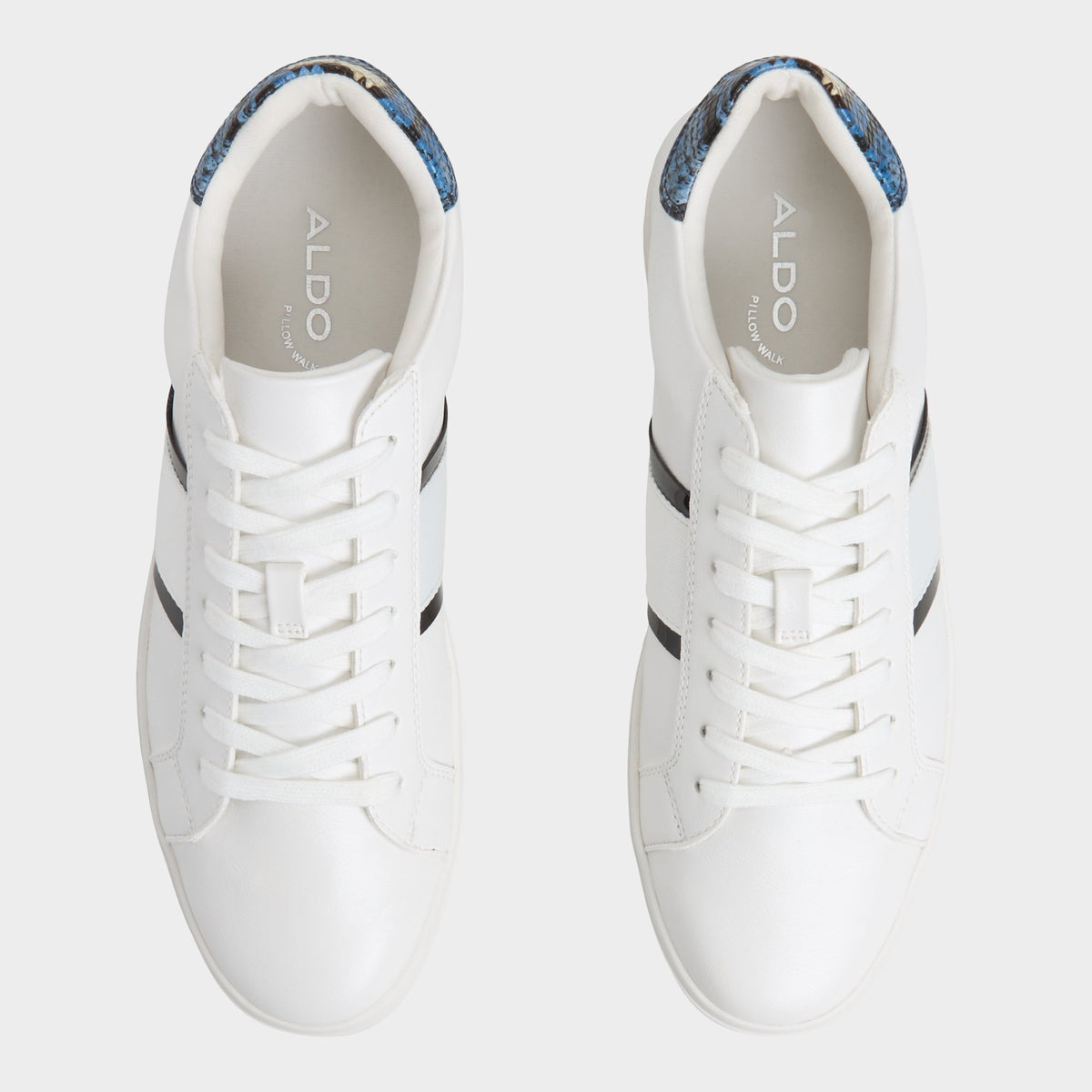 Top-down view of the White Cowien Low top sneaker
