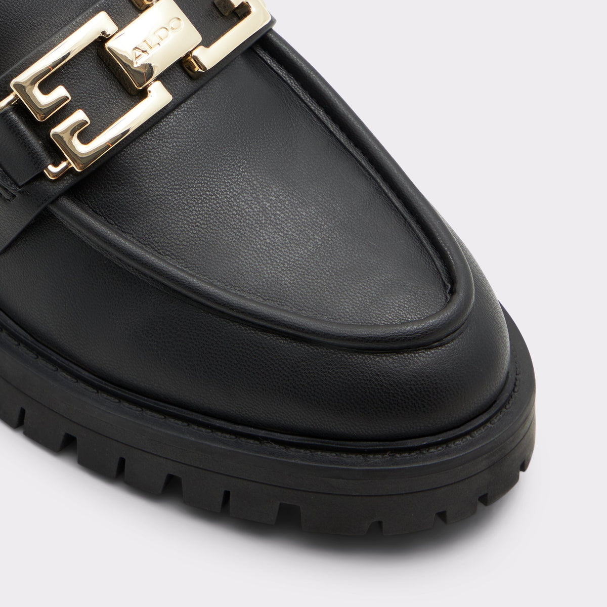 Gros plan de la Noir Tobey Mocassin