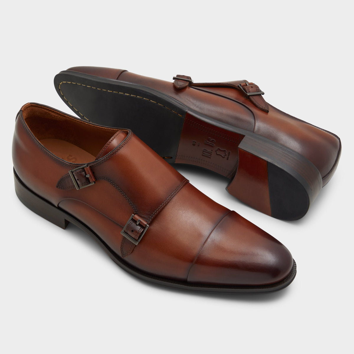 Highlighted view of a pair of Cognac Axwell Monkstraps