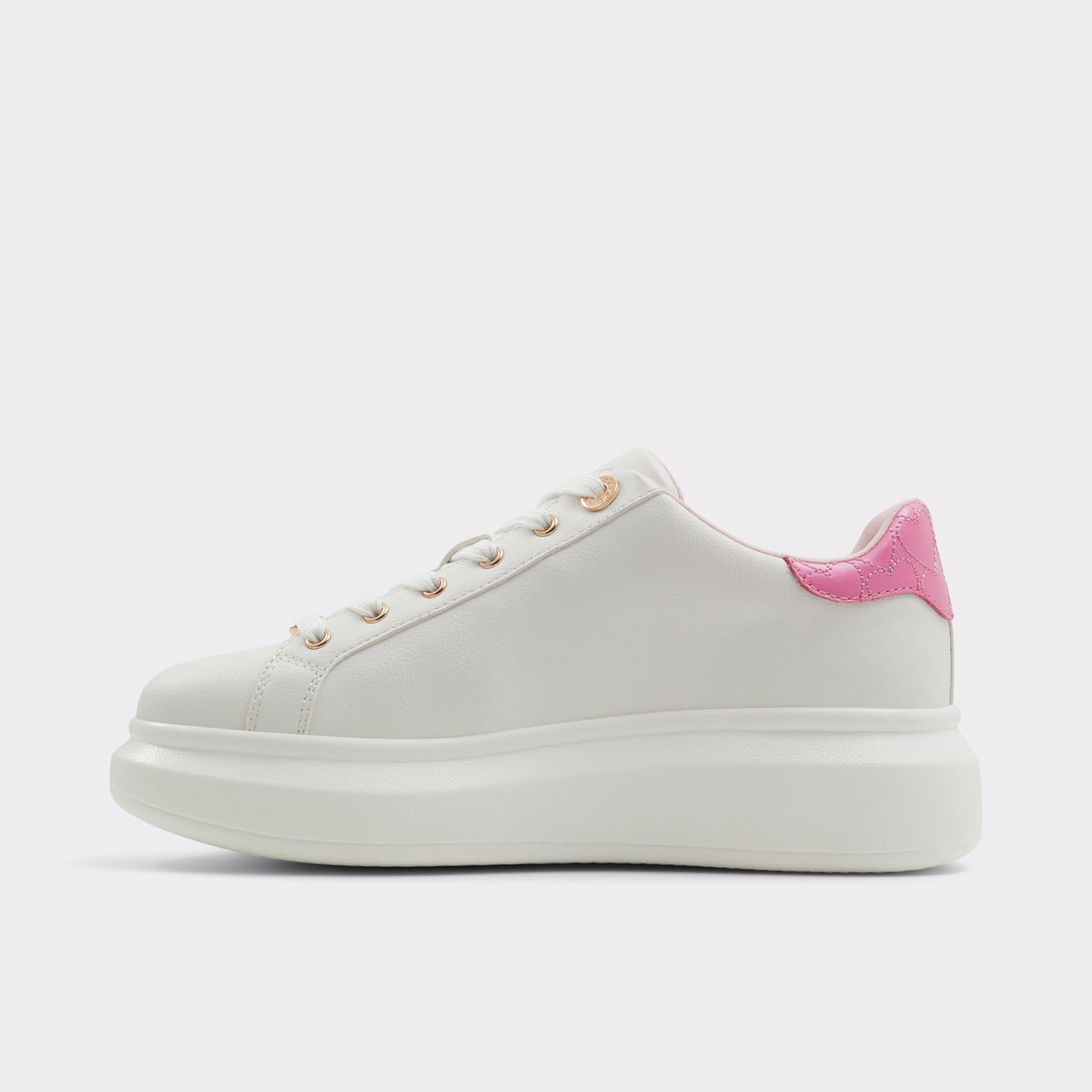 Vue latérale de Rose Heartstep Sneaker bas