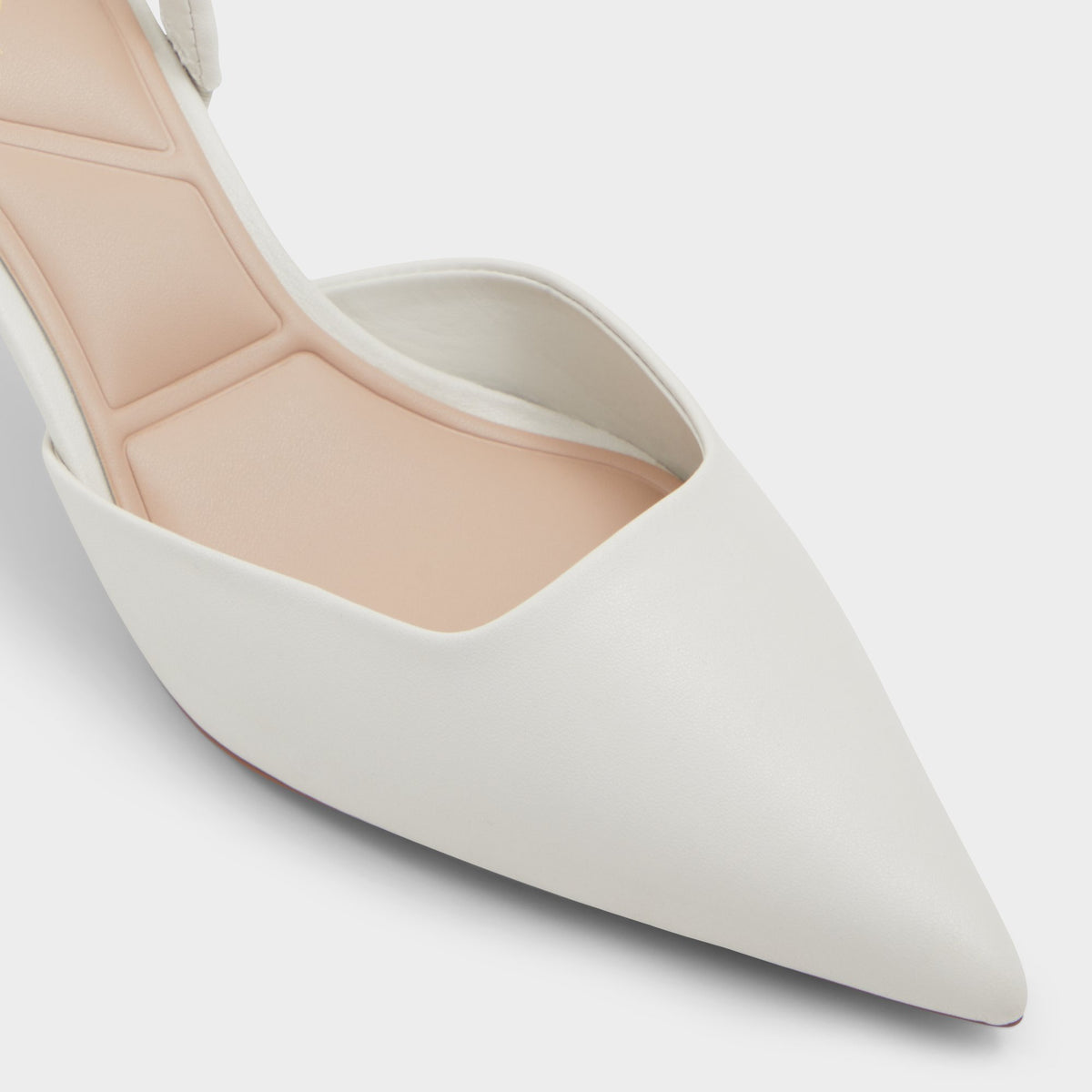 Close-up of the White/bone Gavedessi Slingback kitten heel