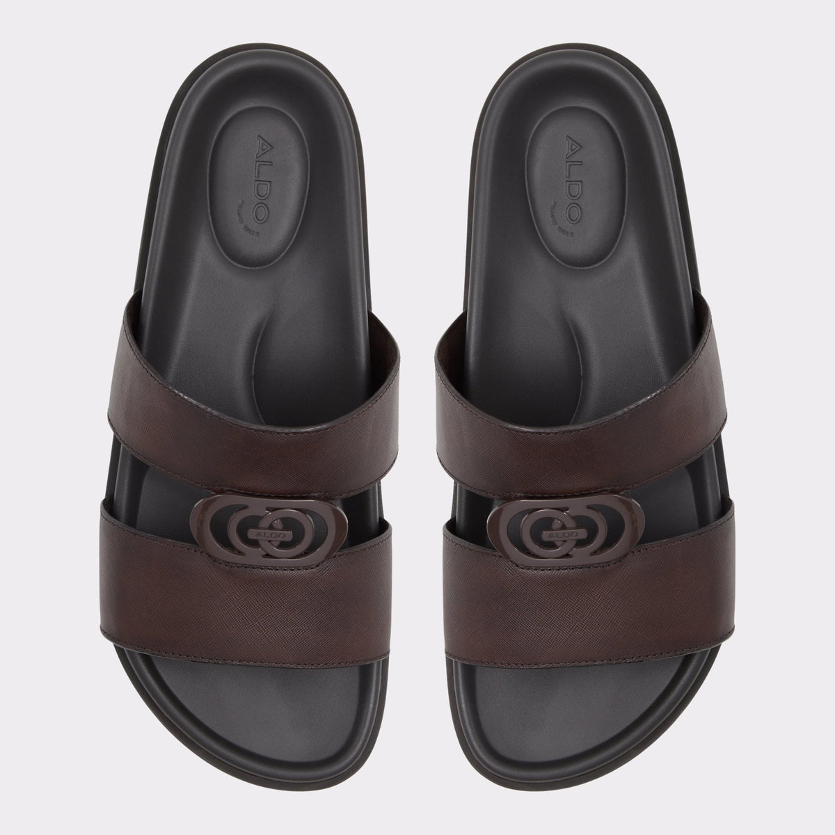 Top-down view of the Dark Brown Reefside Slide sandal