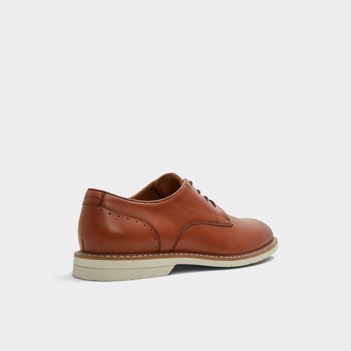 Angle de trois quarts de l'arrière de Cognac Faro Chaussure Oxford
