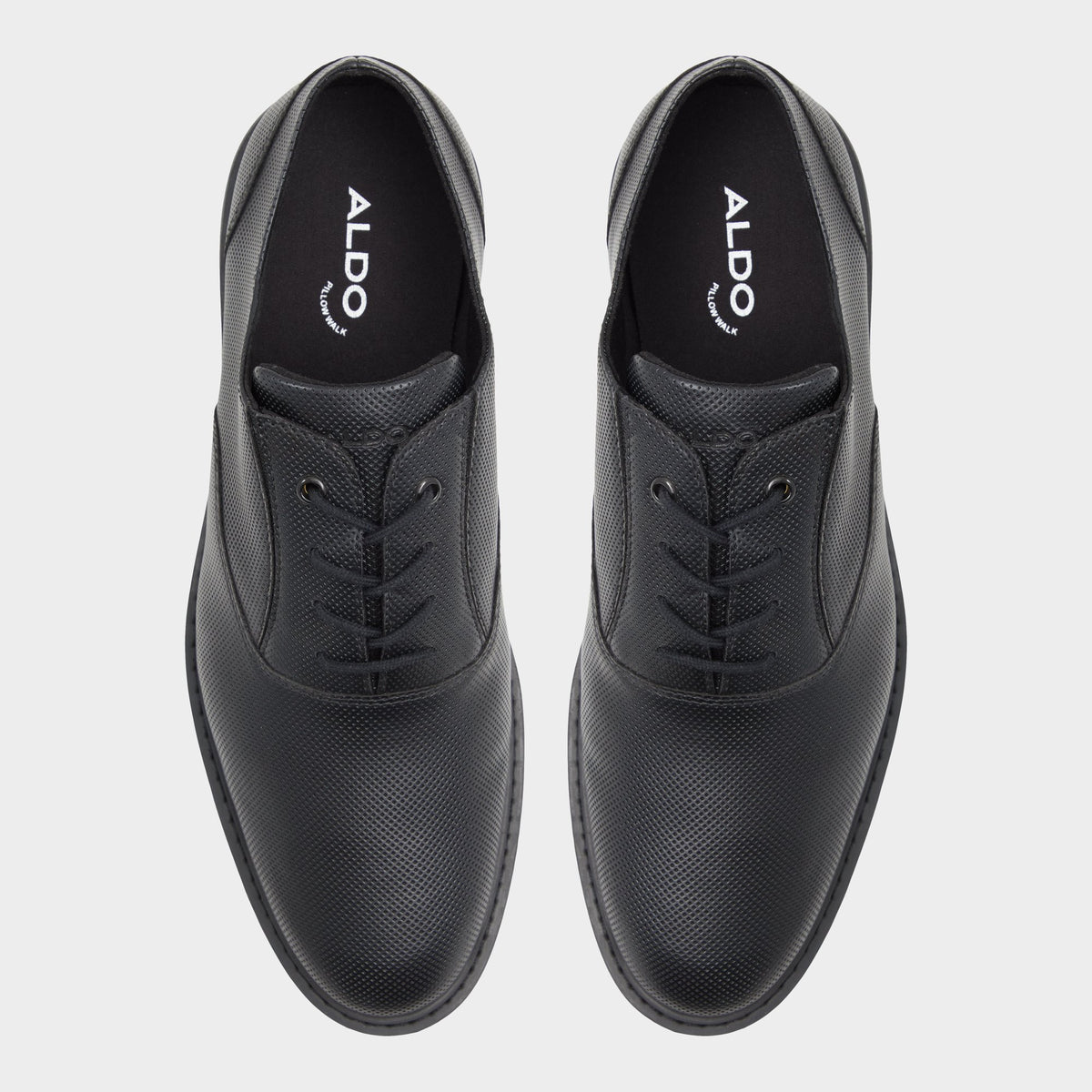 Top-down view of the Black Waylen Oxford shoe