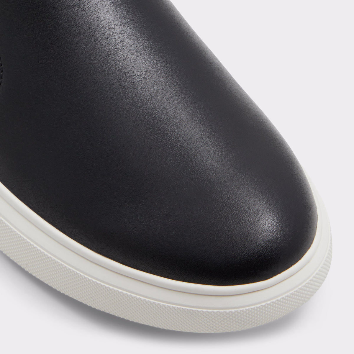 Close-up of the Black Urbane Slip-on sneaker
