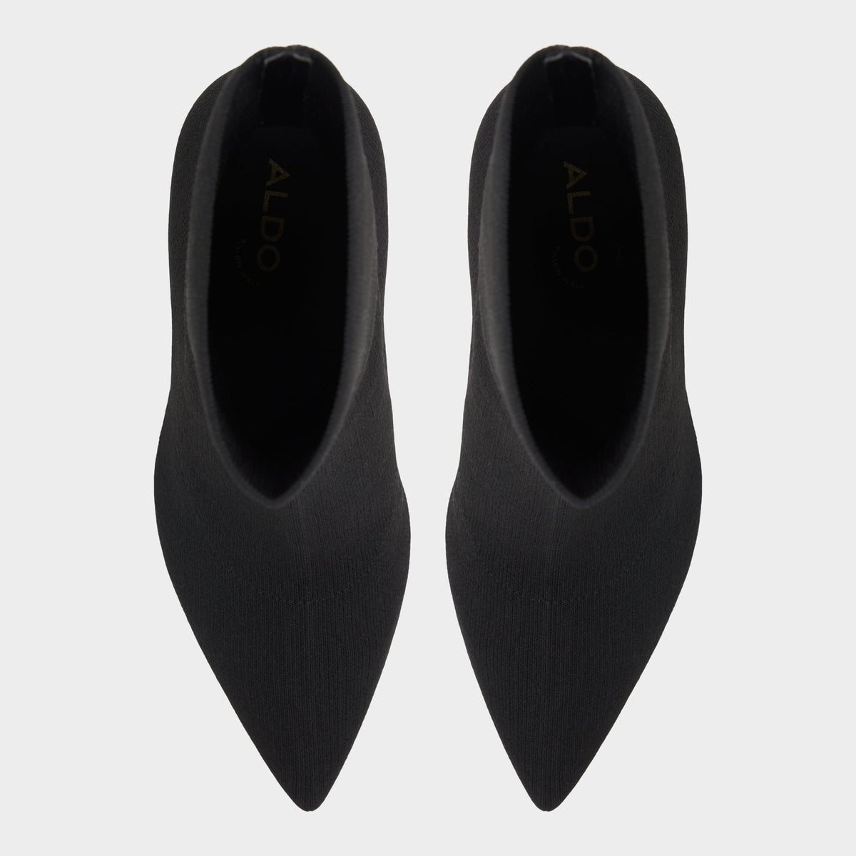 Top-down view of the Black Plumtree Chelsea boot