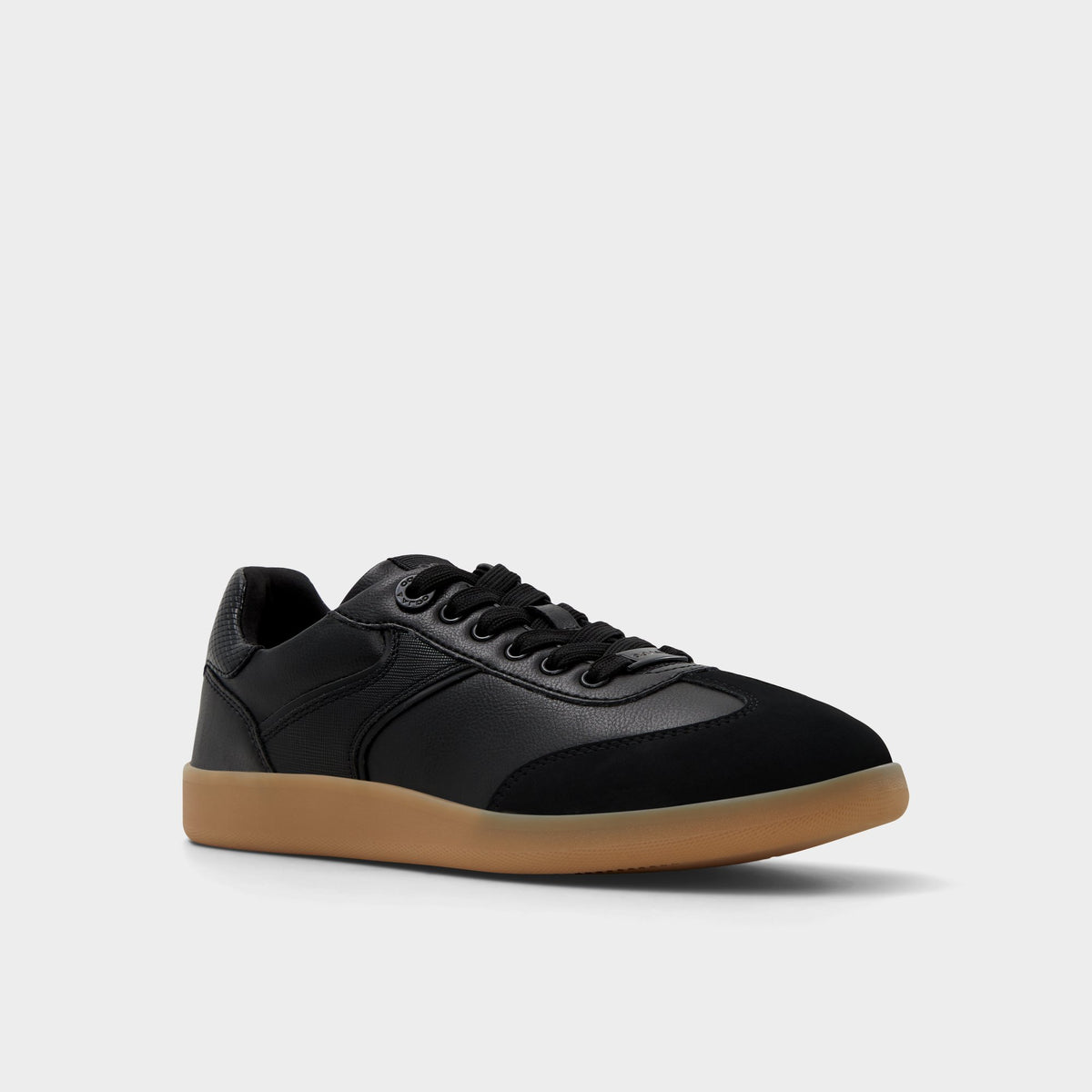 Three-quarter angle of Black Erilg Sneaker's front side