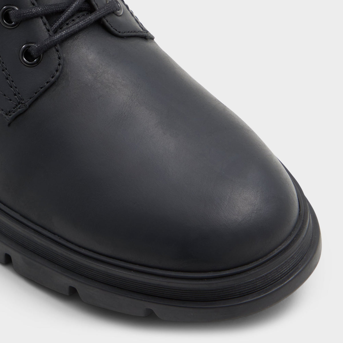 Gros plan de la Noir Ouvert Graveldiver2 Botte lacée