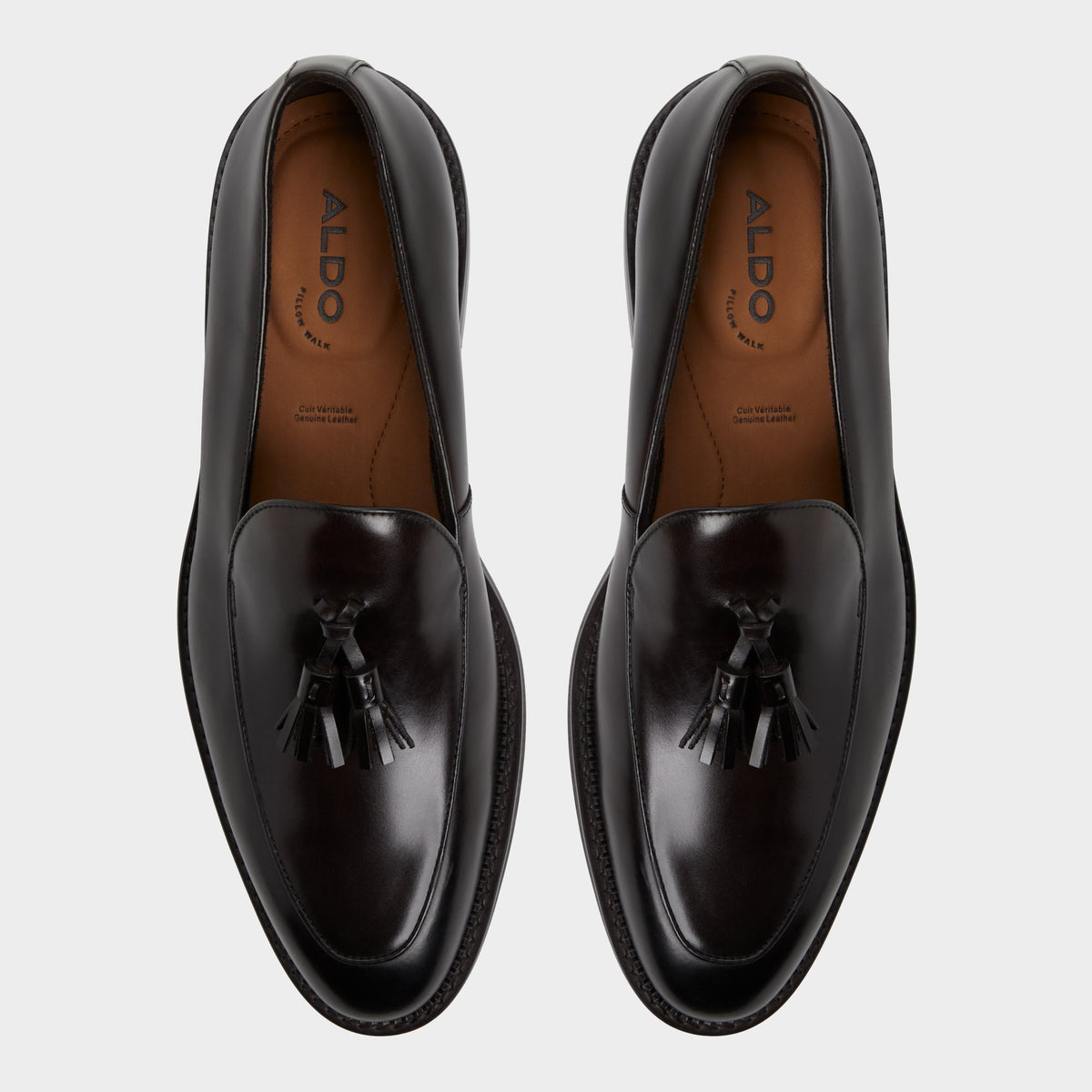 Top-down view of the Dark brown Portos Loafer