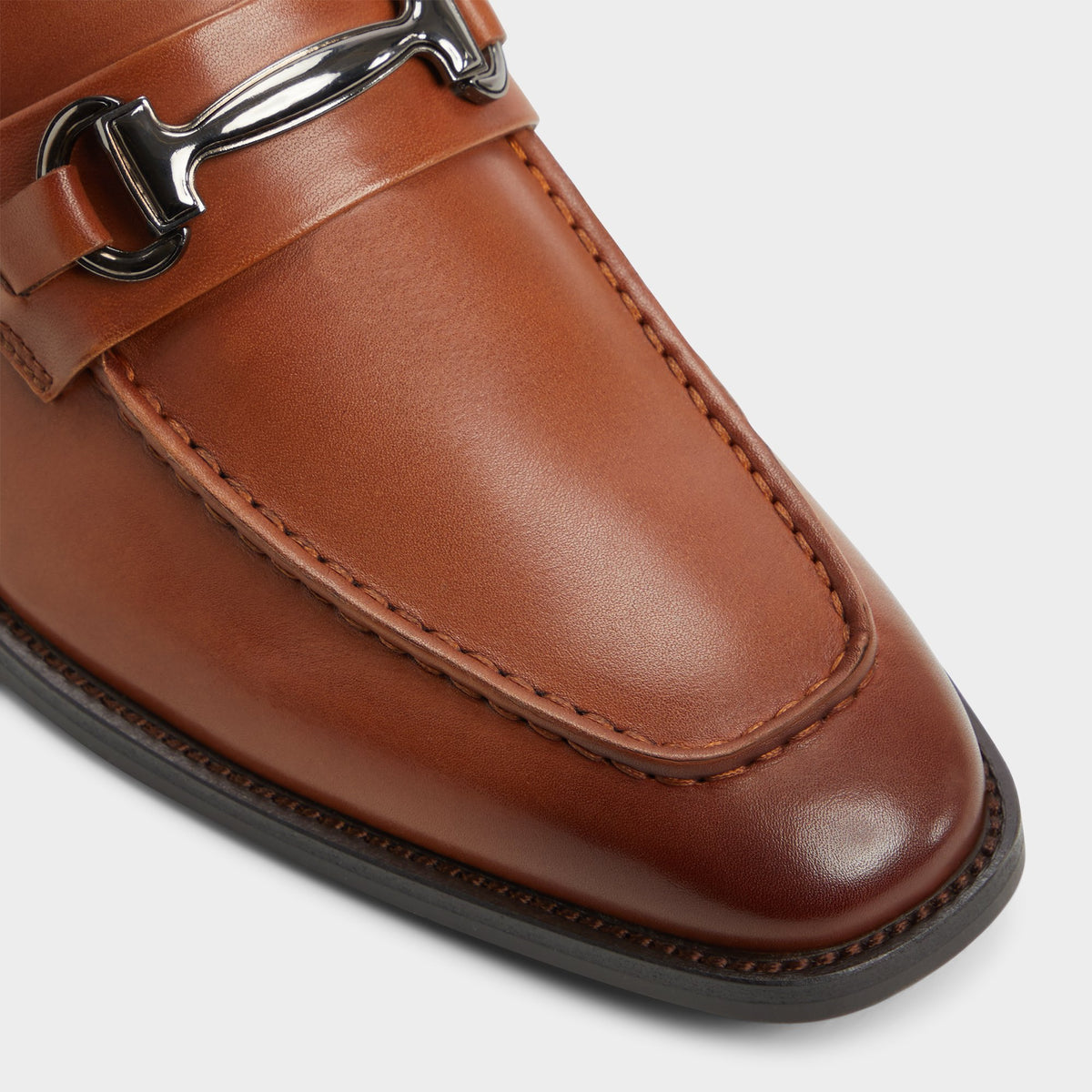 Gros plan de la Cognac Thado Mocassin
