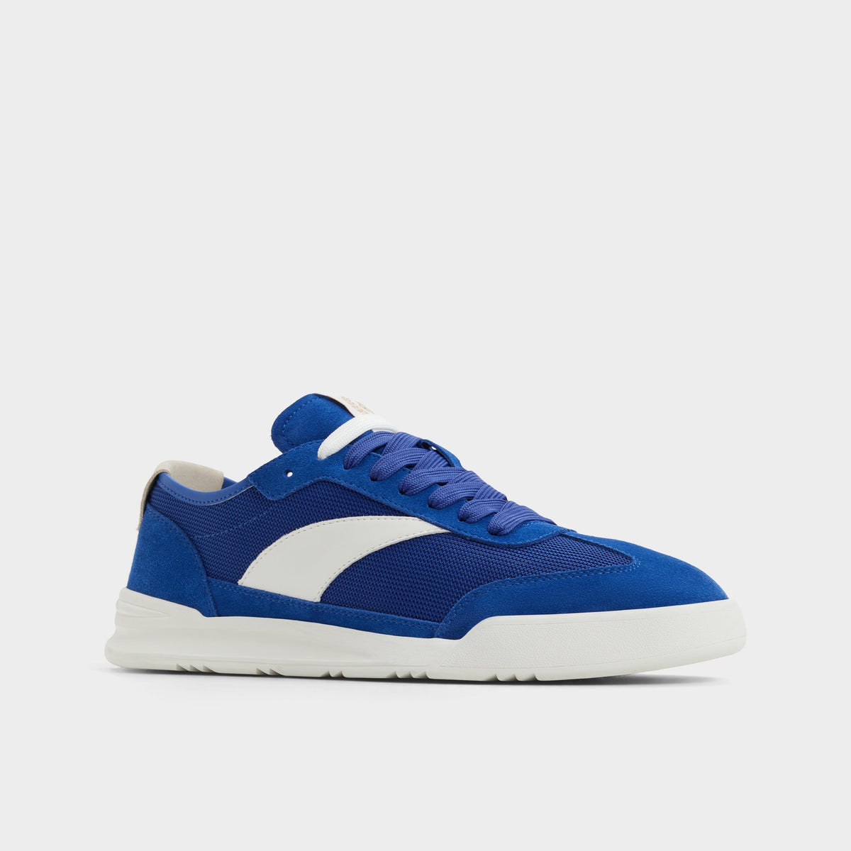Three-quarter angle of Bright blue Clubmtl Low top sneaker's front side