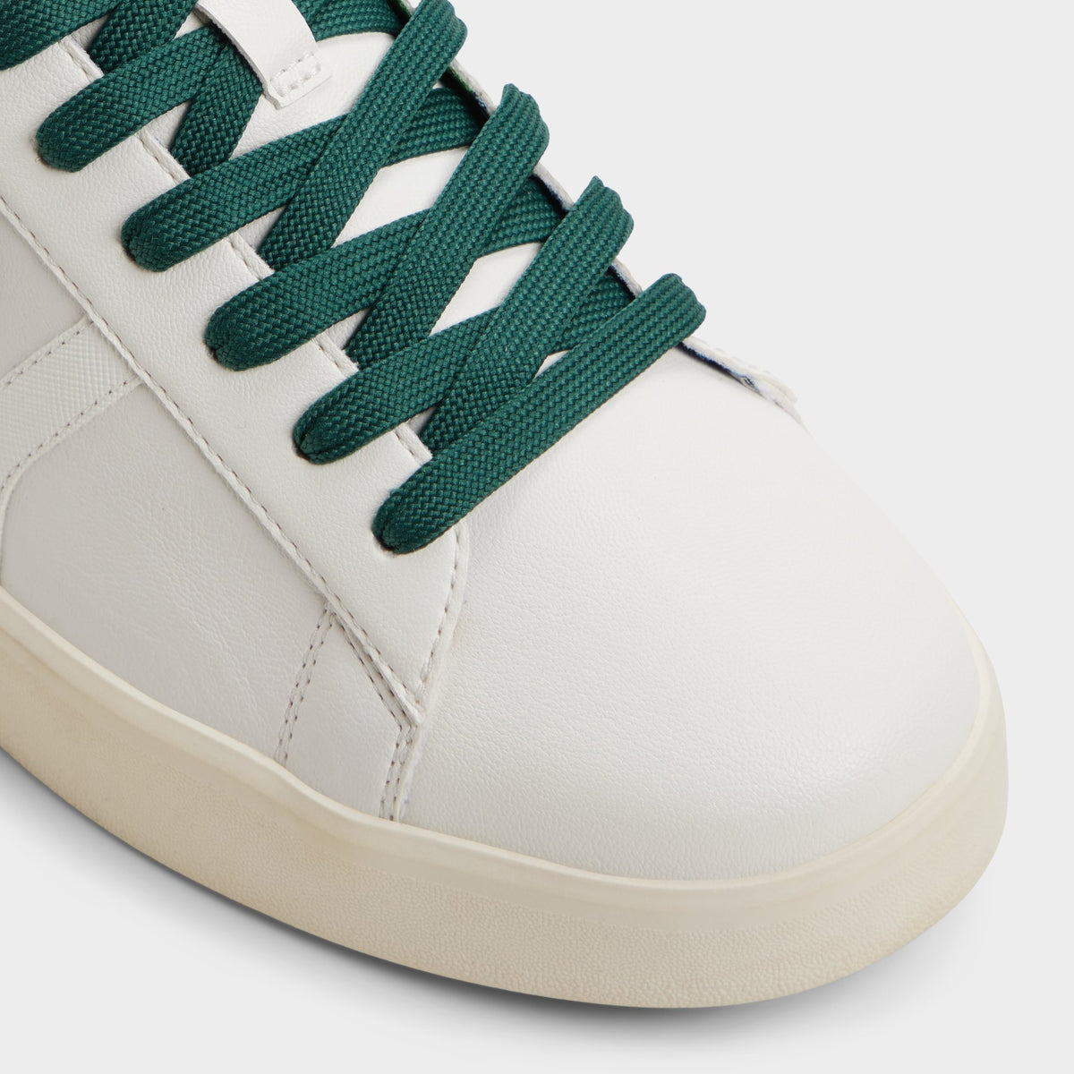 Gros plan de la Combo Blanc Whatisadam Hommes, Sneaker bas