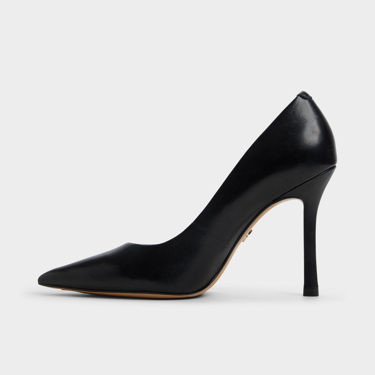 Side view of Black Stessy3.0 Pump