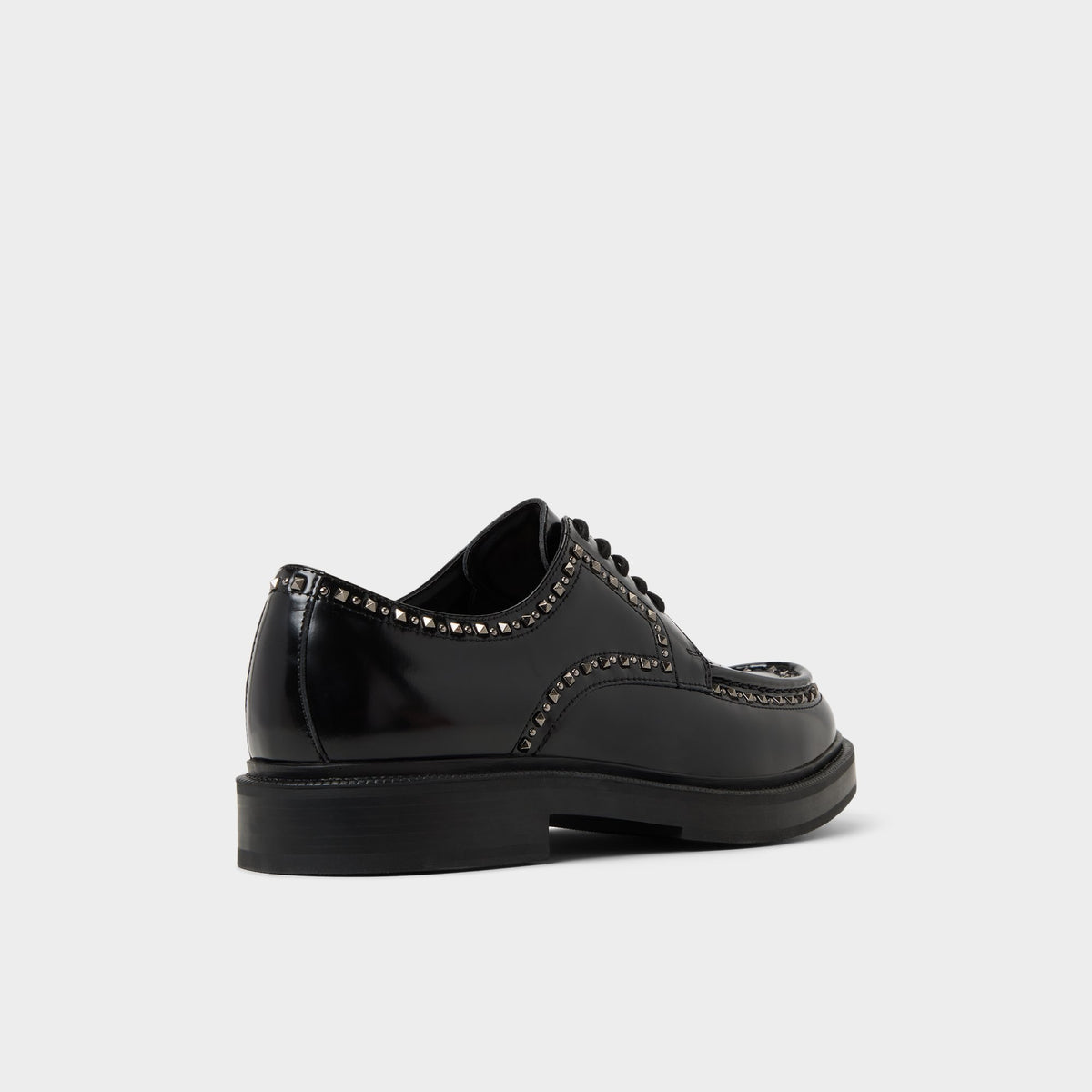 Angle de trois quarts de l'arrière de Noir Frederiko Chaussure oxford