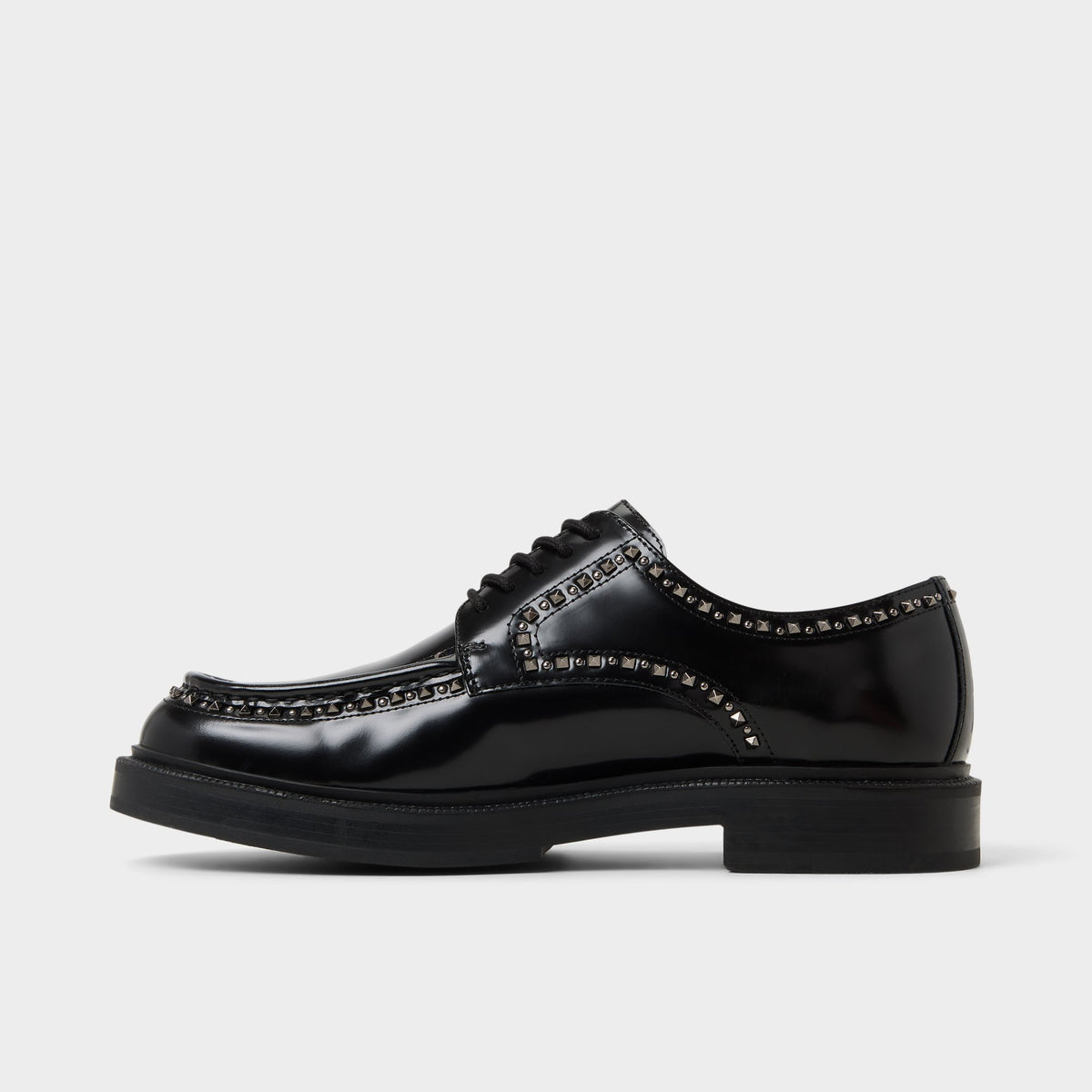 Vue latérale de Noir Frederiko Chaussure oxford