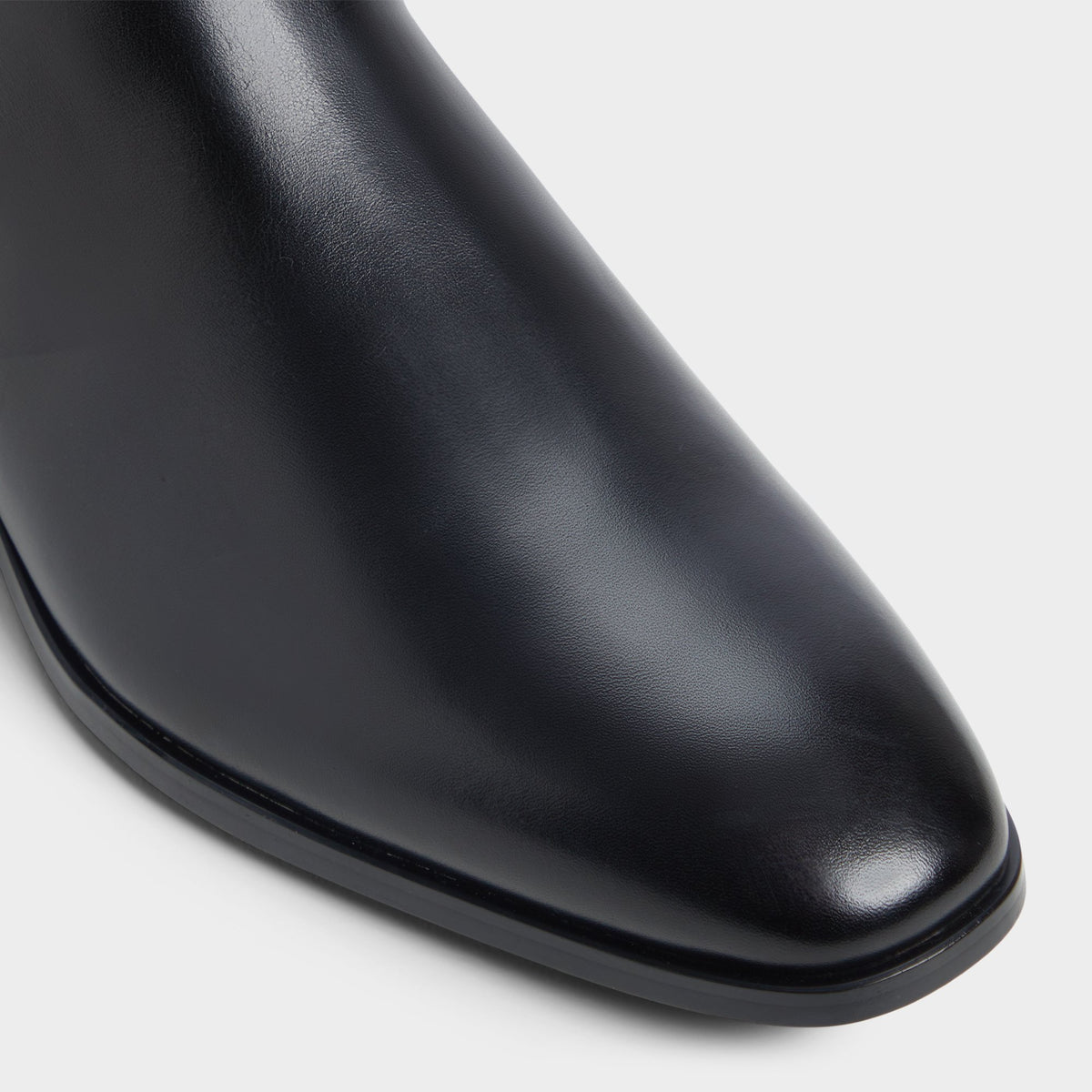 Close-up of the Black Sosa Chelsea boot