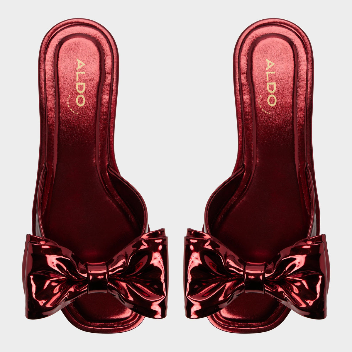 Top-down view of the Medium red Bowetta Slide sandal