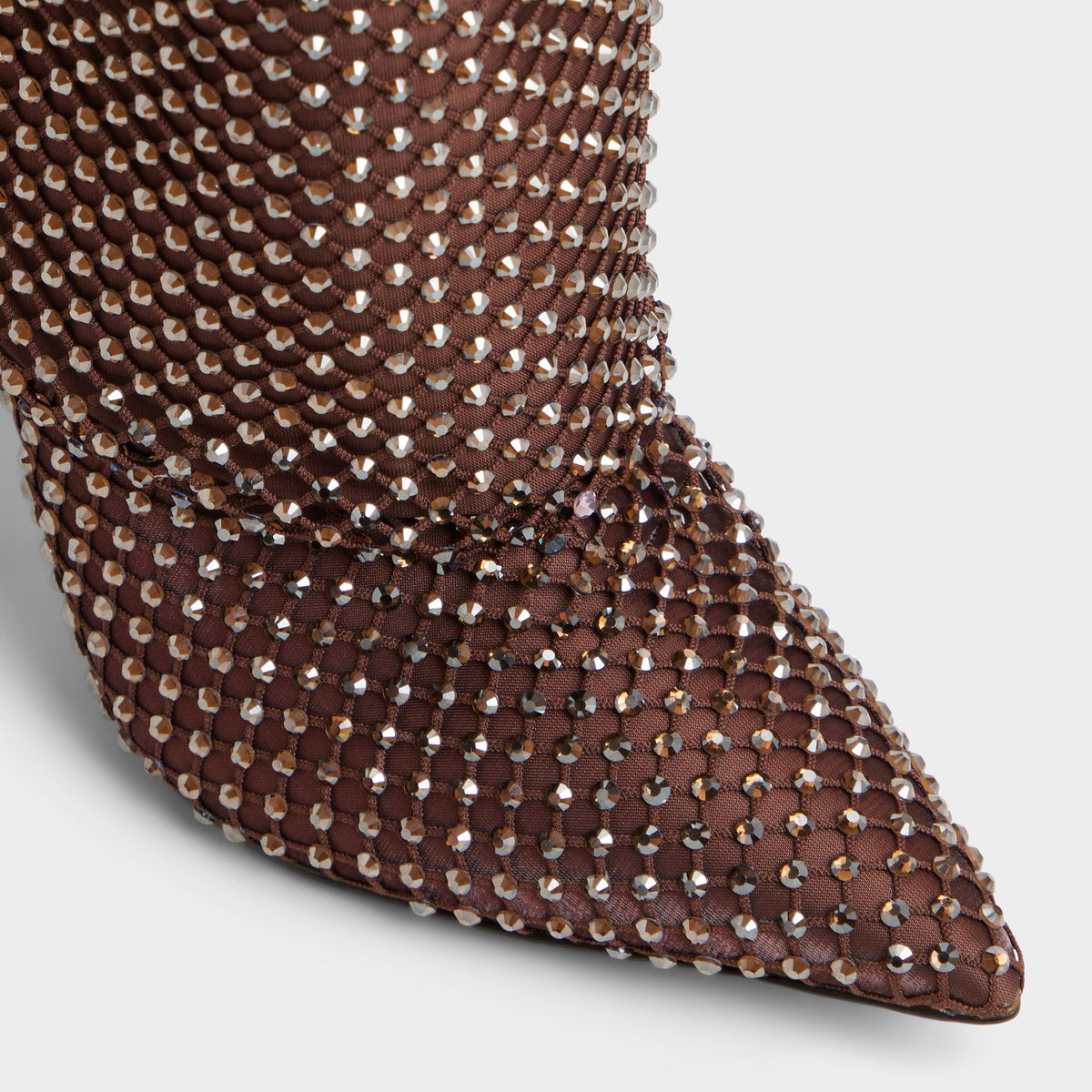Close-up of the Dark brown Livydalia Knee-high boot