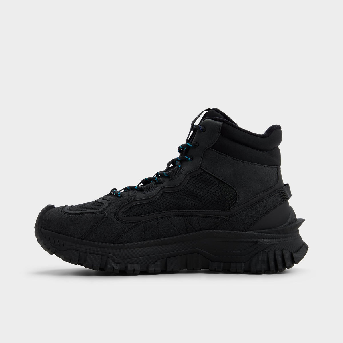 Vue latérale de Noir Lynx Botte lacée