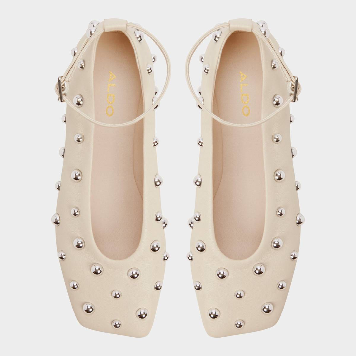 Vue de dessus de la Autre Blanc Beralalden Ballerine