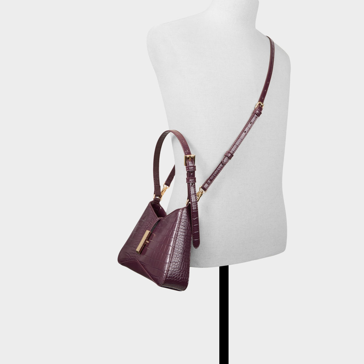Product media for Juliettaa