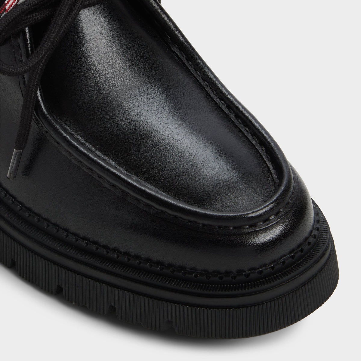 Close-up of the Black Kylan Oxford shoe
