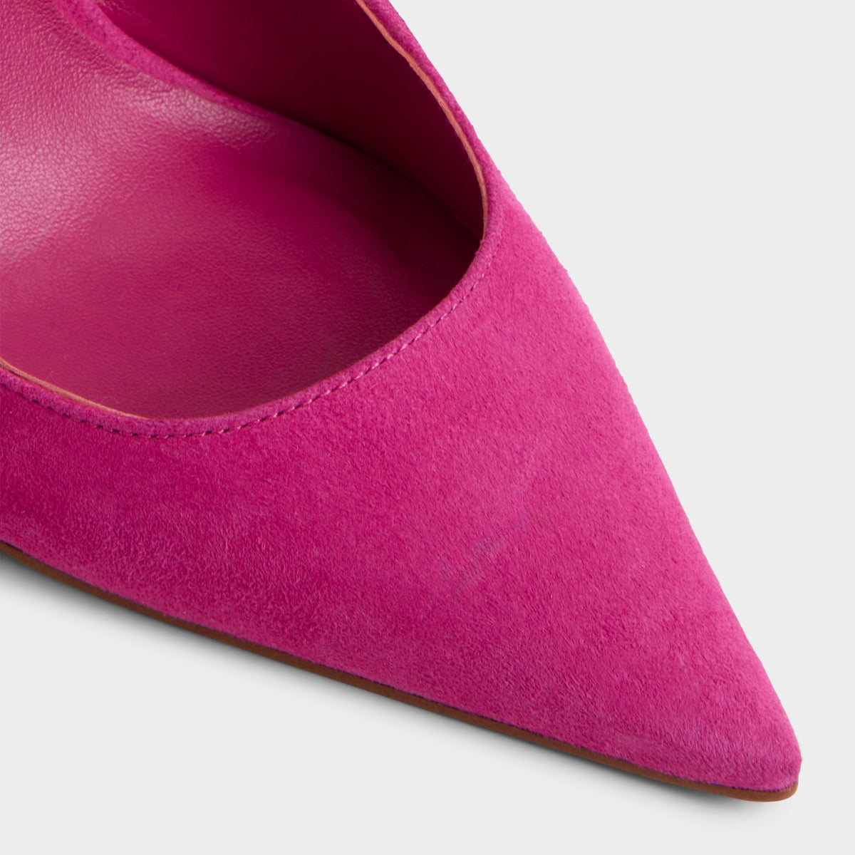 Close-up of the Dark pink Serrah Slingback heel