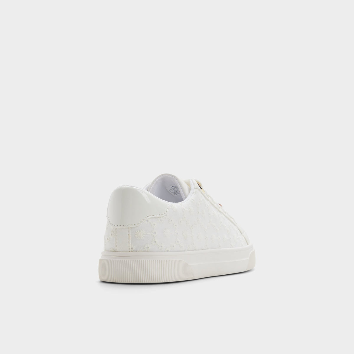 Angle de trois quarts de l'arrière de Blanc Soer Sneaker