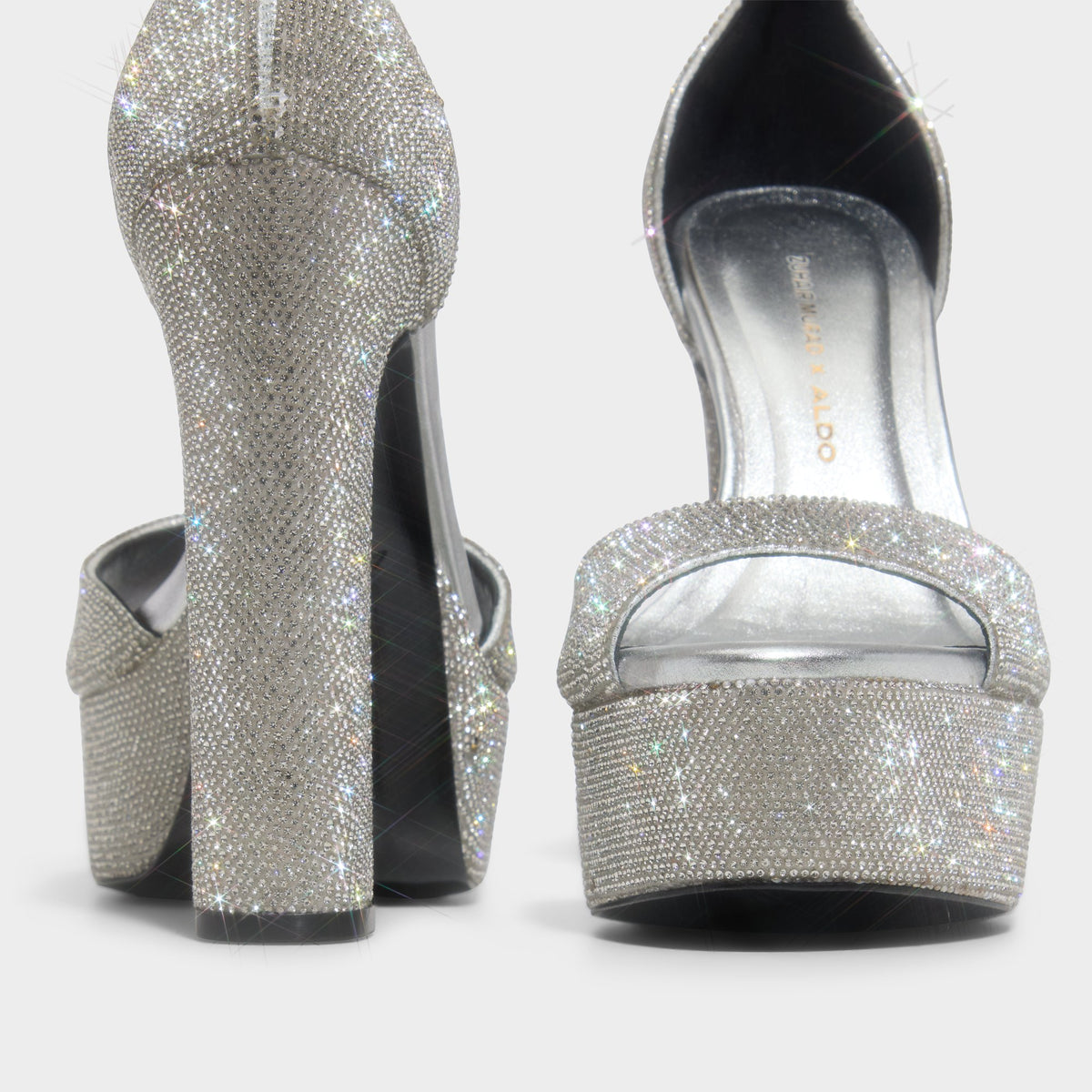 Vue en surbrillance d'une paire de Argent ZUHAIR MURAD x ALDO Sandale Plateforme  s