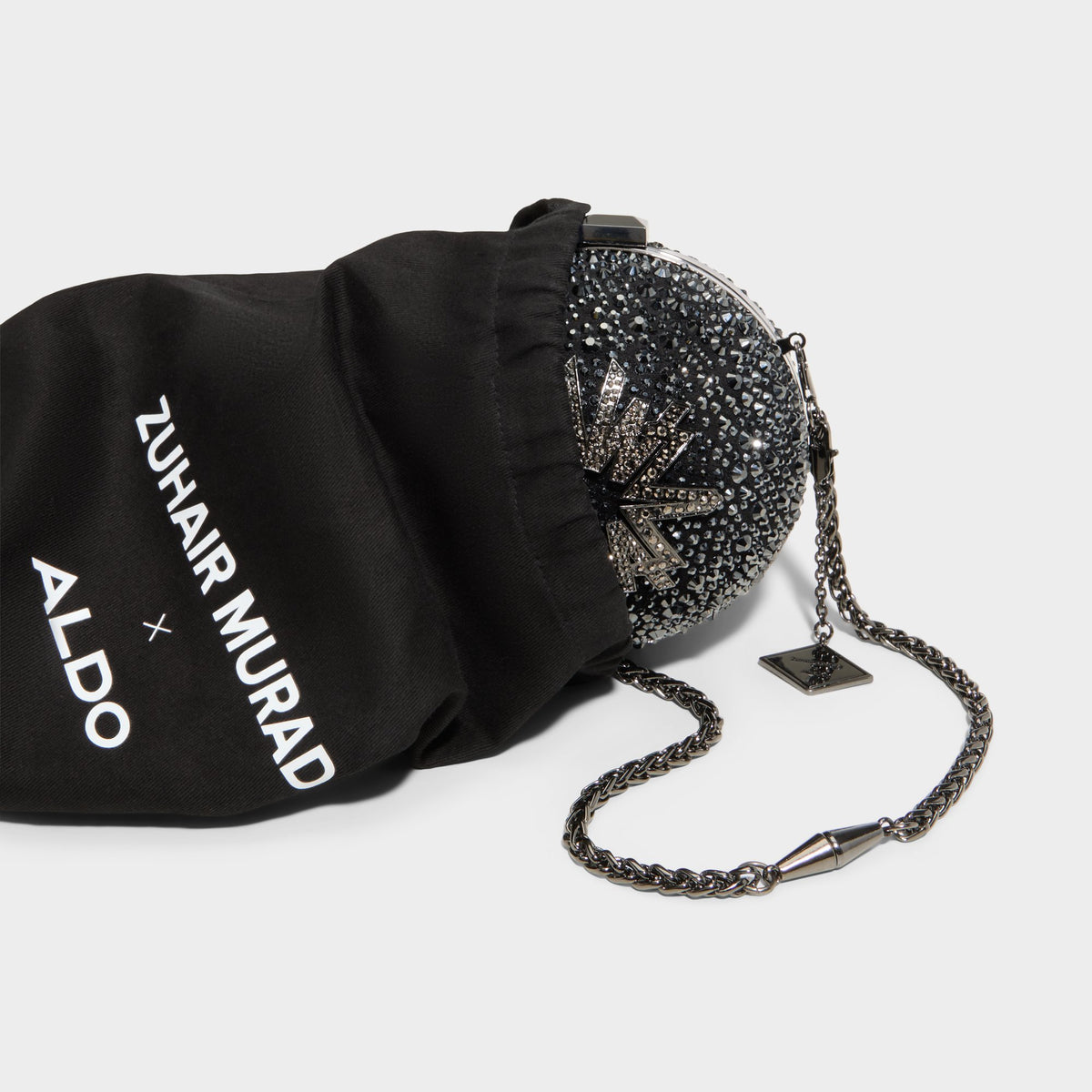 Support produit pour ZUHAIR MURAD x ALDO Sphère