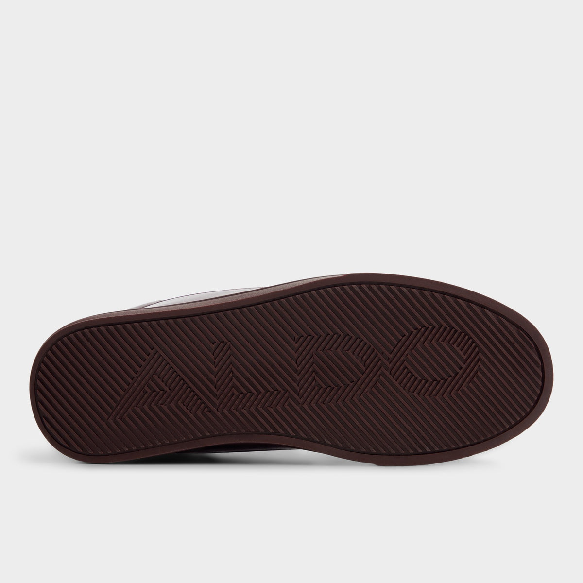 View of Bordo Miro High top sneaker's sole