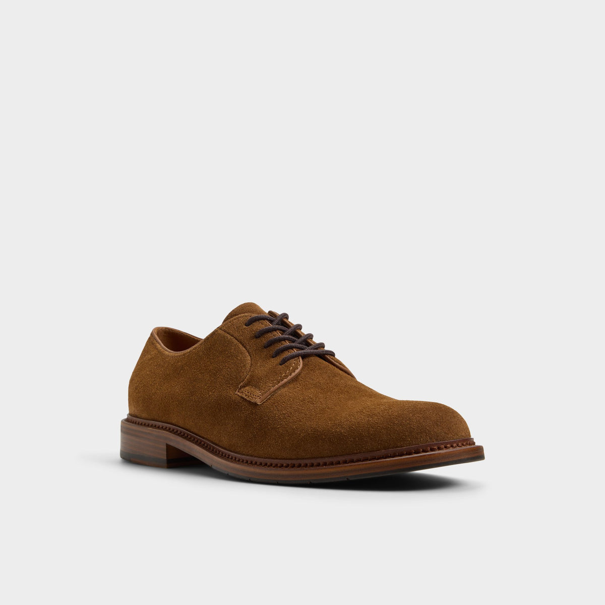 Three-quarter angle of Tan Sorento Derby shoe's front side