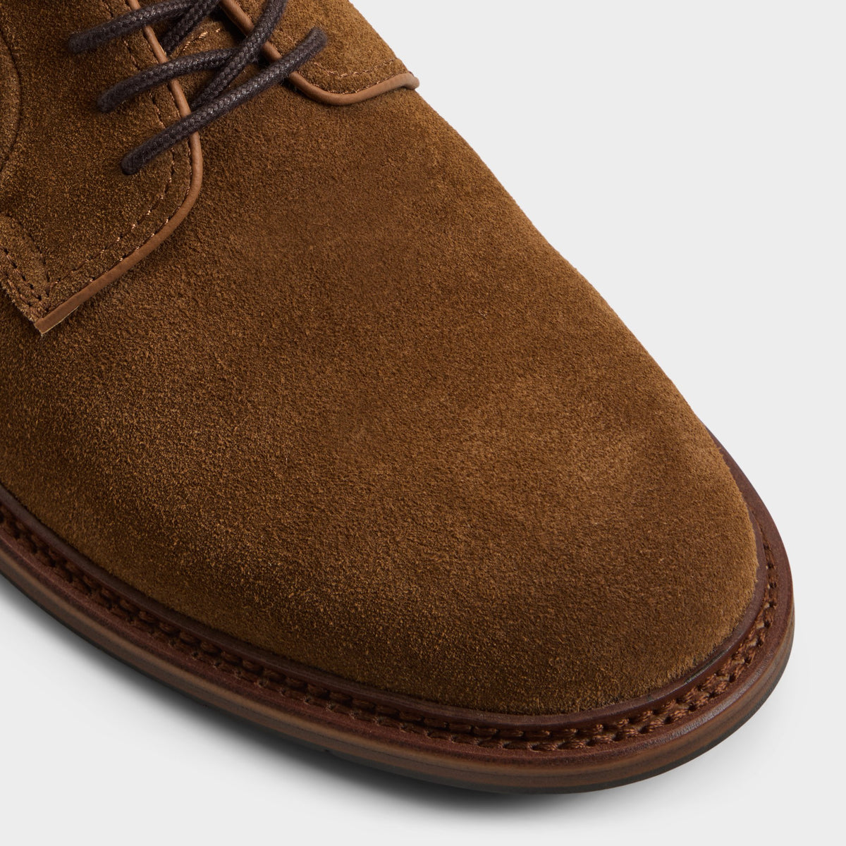 Close-up of the Tan Sorento Derby shoe