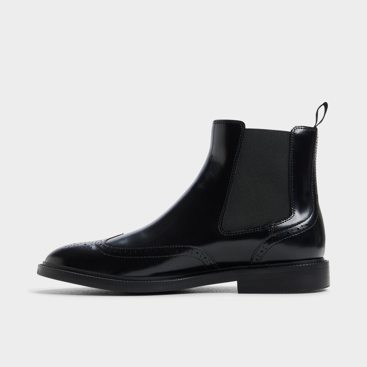 Side view of Black Holtz Chelsea boot
