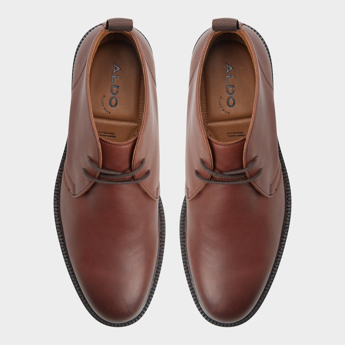 Top-down view of the Brown Tomasi Chukka boot