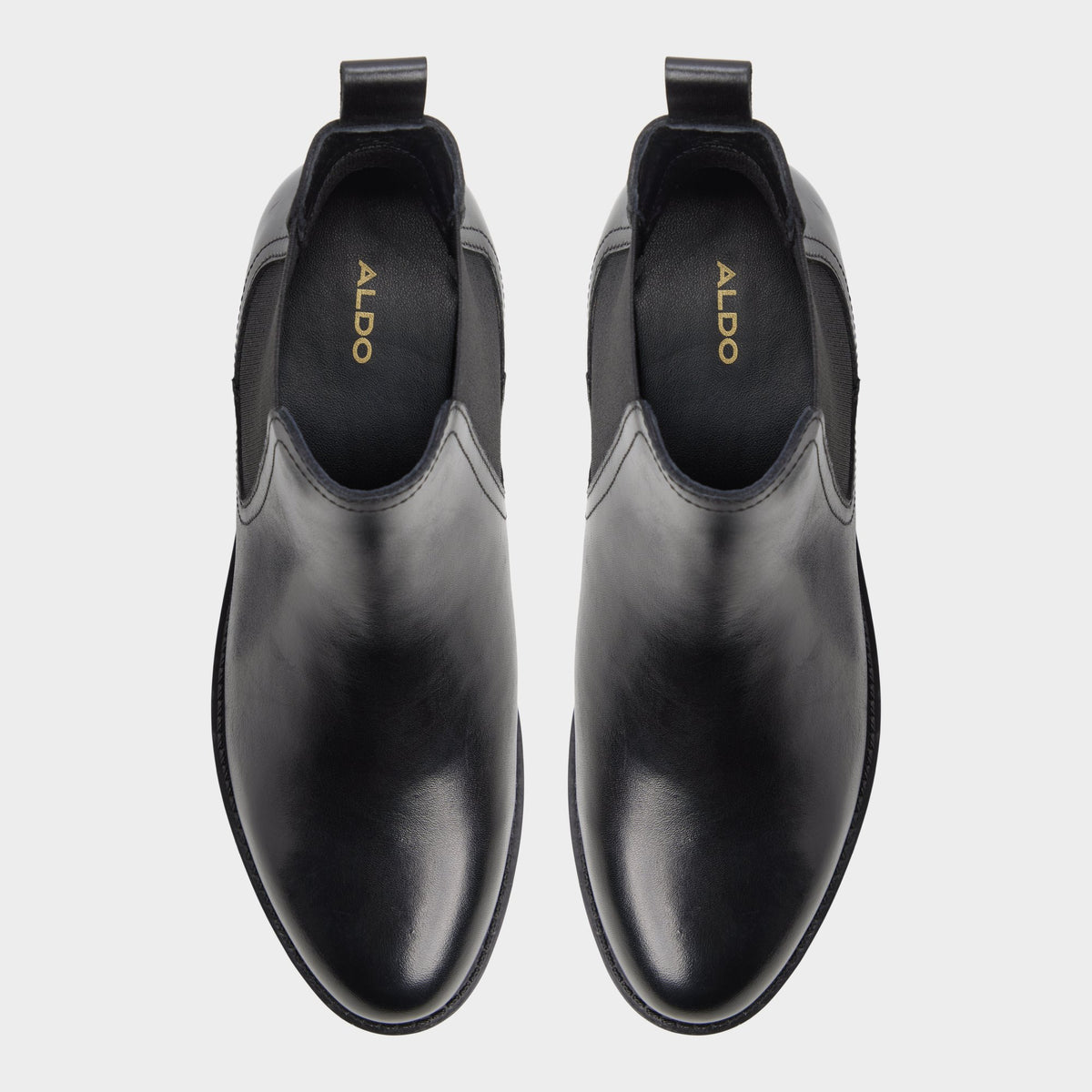 Top-down view of the Black Wiconoe Block heel Chelsea boot