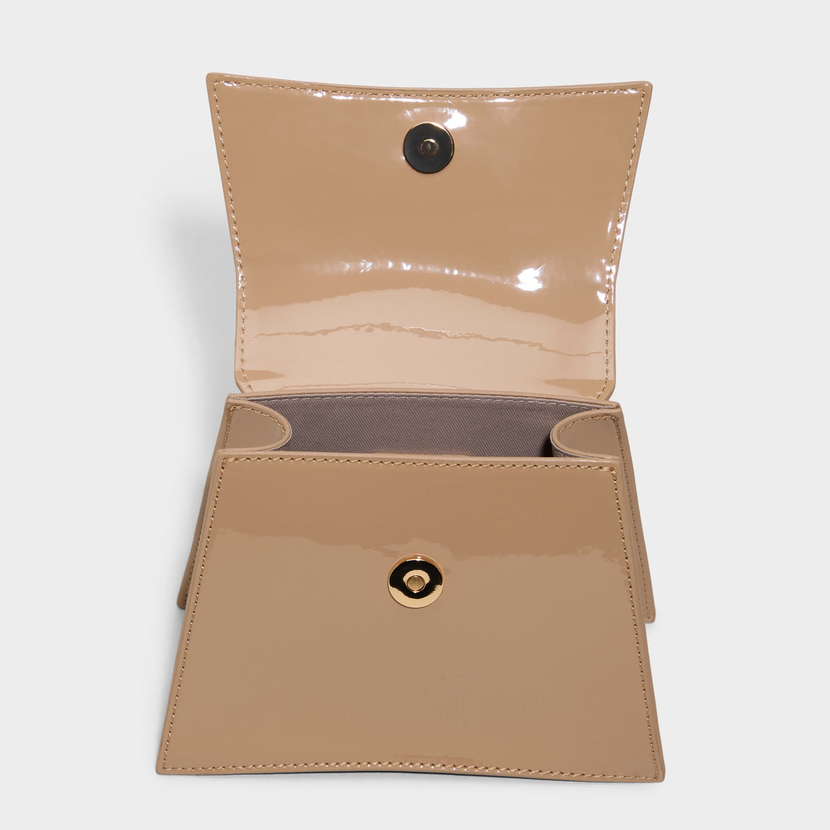 Product media for Cierraa